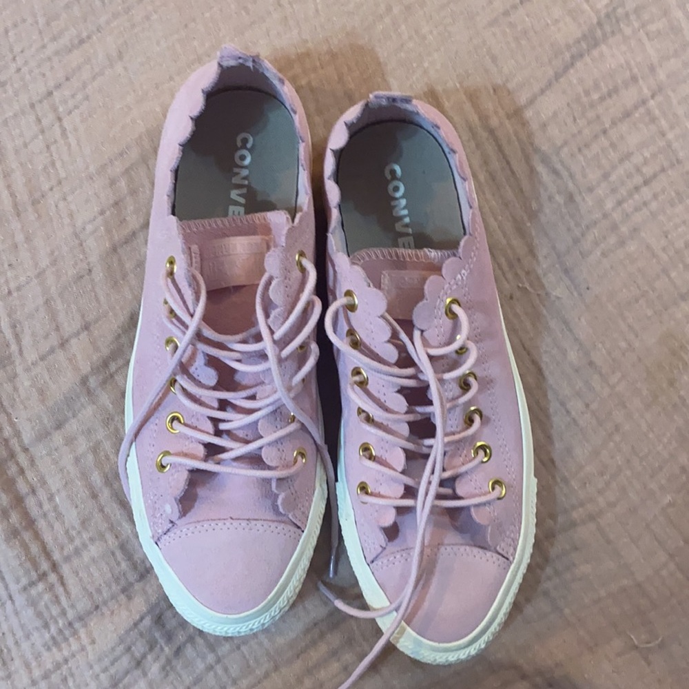 Brand new, never worn pink converse - Picture 2 of 2